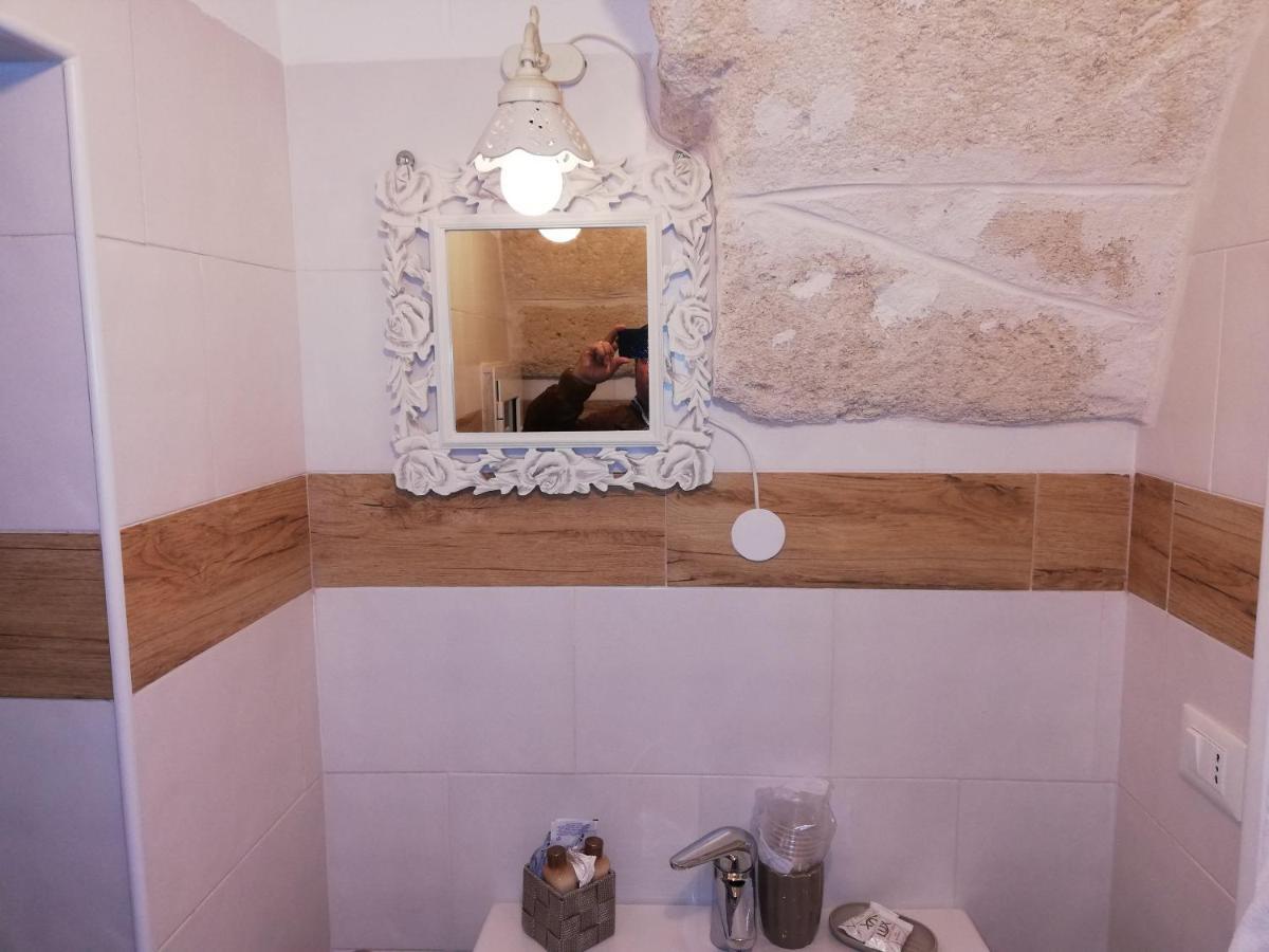 Al Rosa Antico Hotel โมโนโปลี ภายนอก รูปภาพ