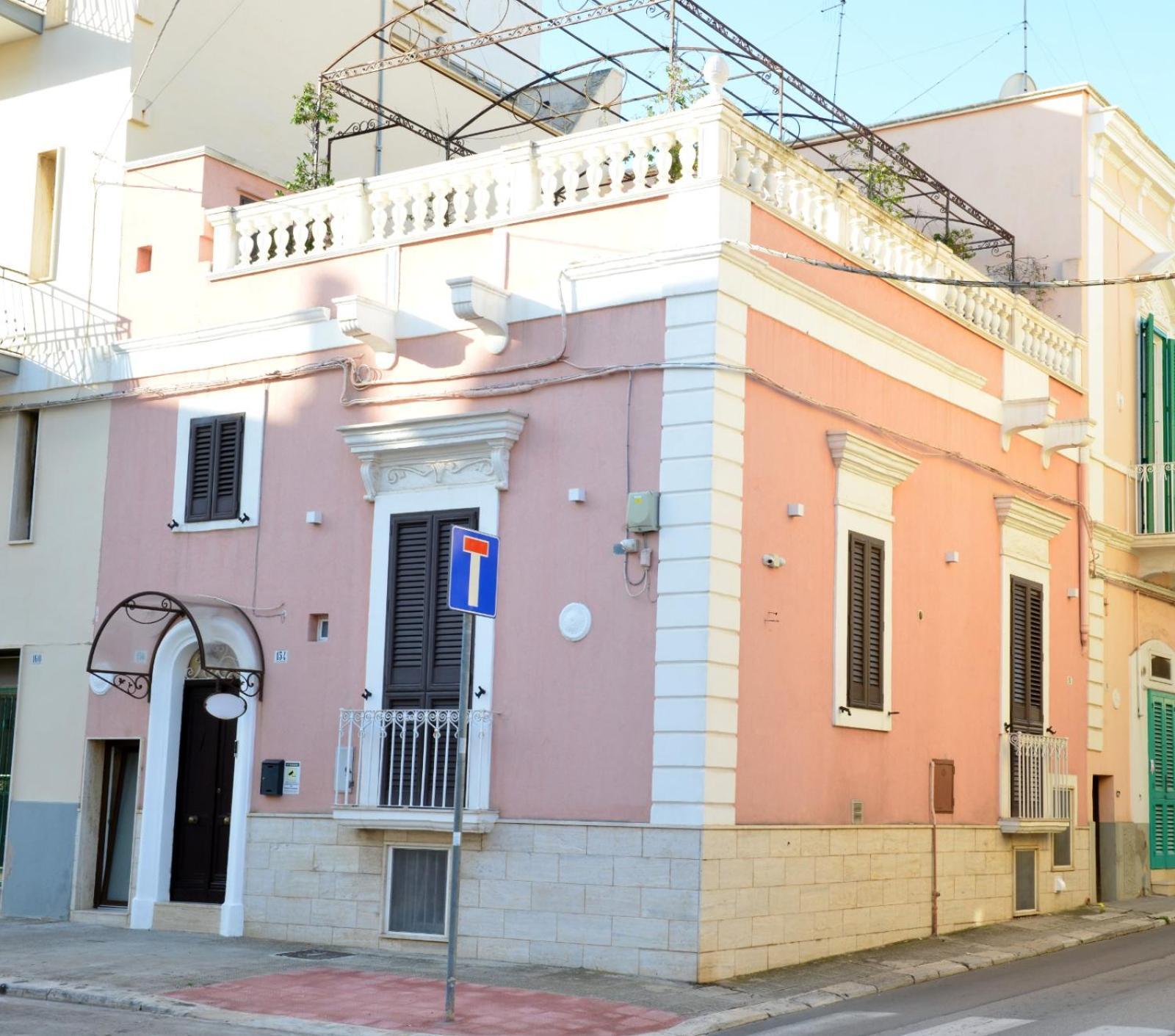 Al Rosa Antico Hotel โมโนโปลี ภายนอก รูปภาพ