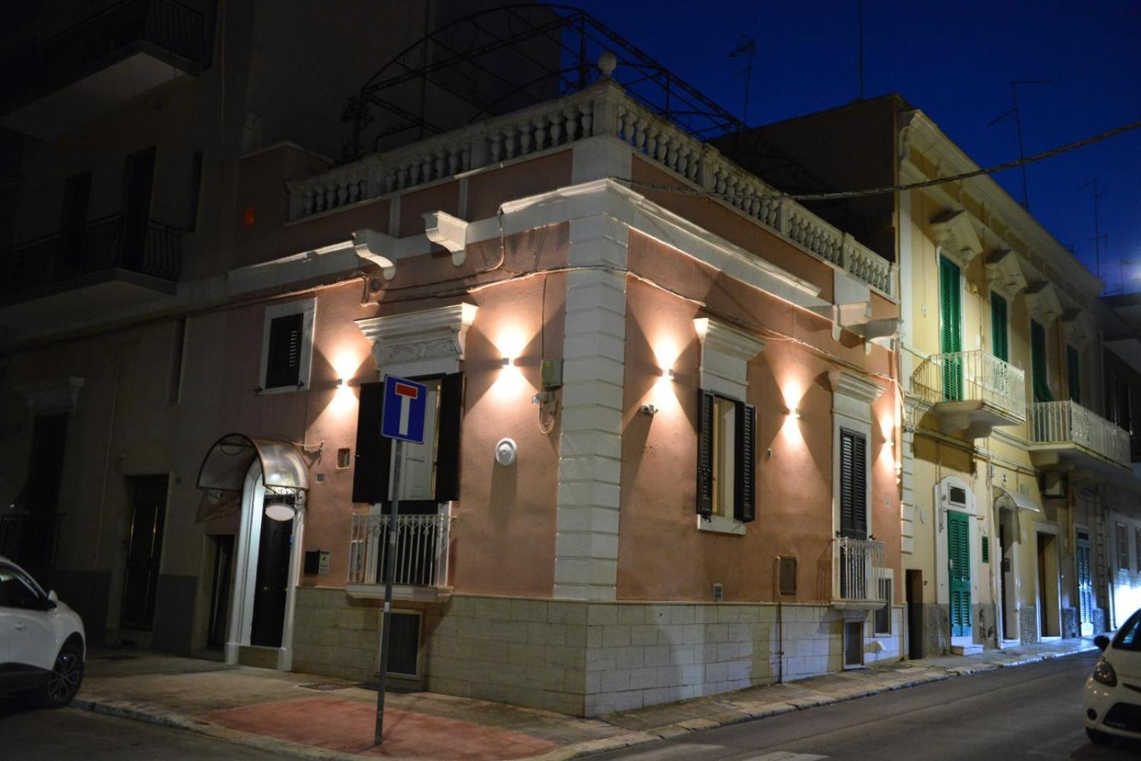 Al Rosa Antico Hotel โมโนโปลี ภายนอก รูปภาพ